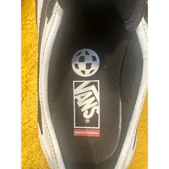 Vans Off The Wall Low Top Shoes Sneakers LEATHER Size 11 Men Black White Skater - Picture 4 of 9